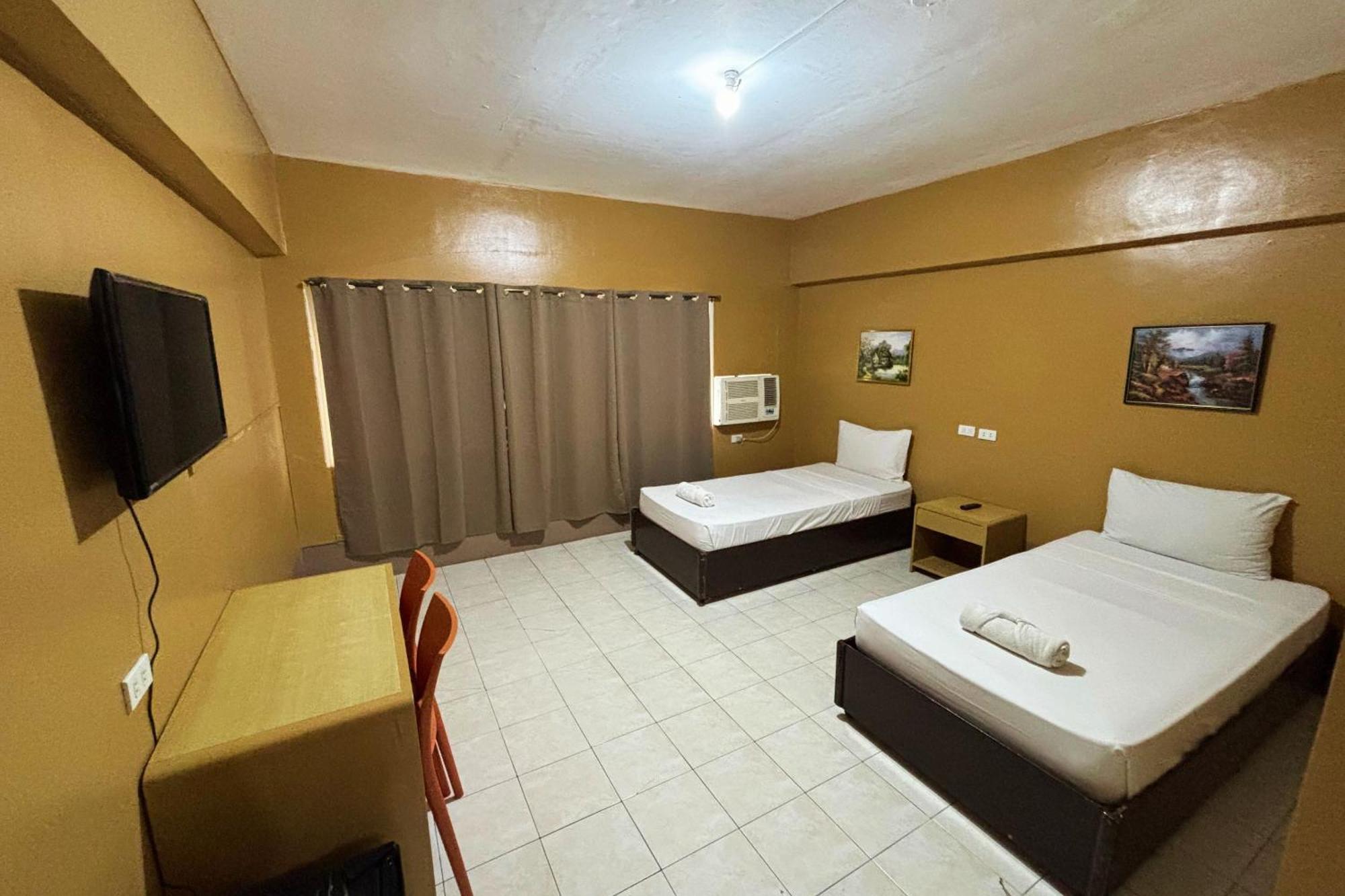 Dona Mercedes Cebu Extérieur photo