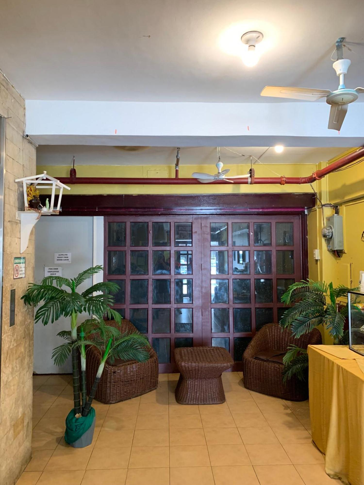 Dona Mercedes Cebu Extérieur photo